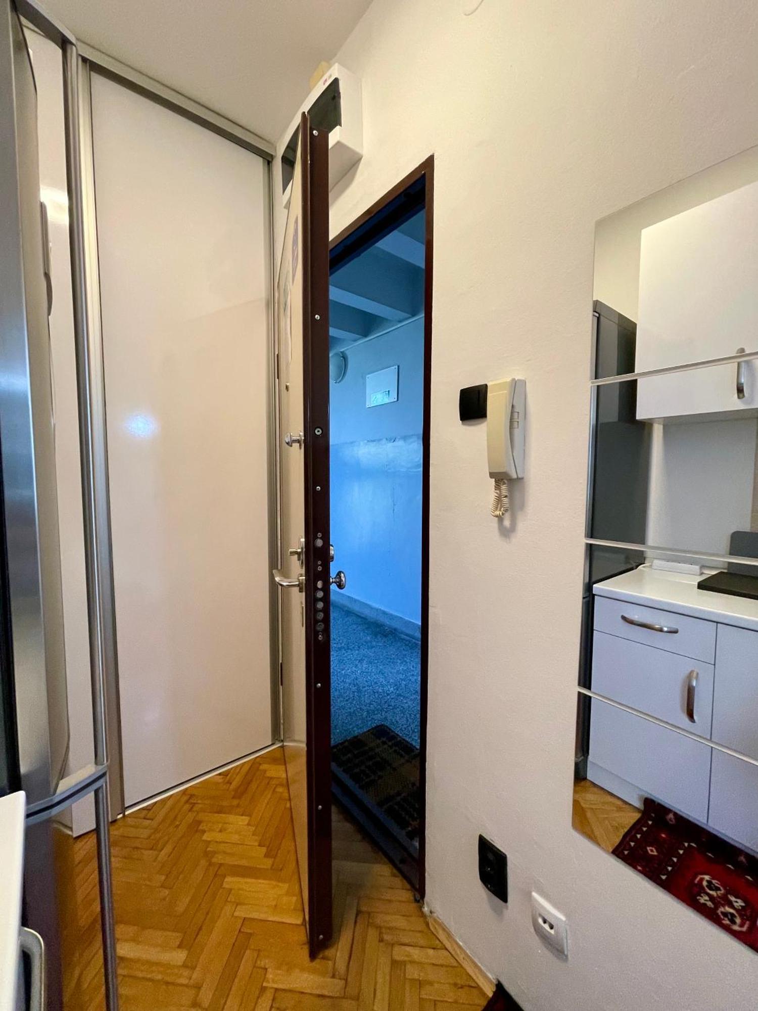 Apartment Mirochka ベオグラード エクステリア 写真